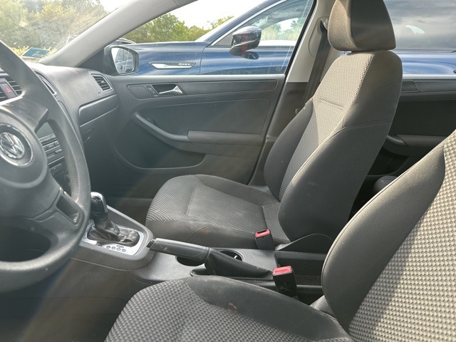 2012 Volkswagen Jetta 2.0 S photo 7