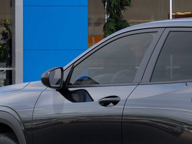 2026 Chevrolet Trax LS photo 9