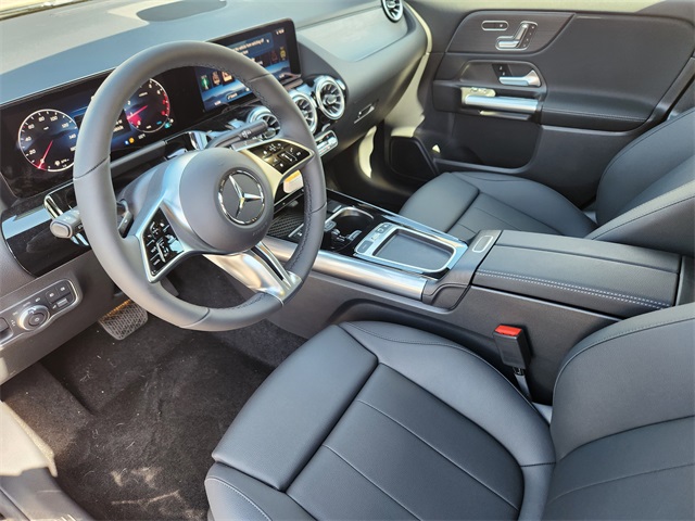2026 Mercedes Benz GLA 250 4MATIC photo 7