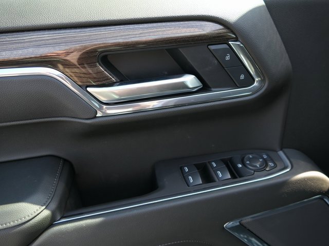 2025 Chevrolet Silverado 1500 LT photo 12
