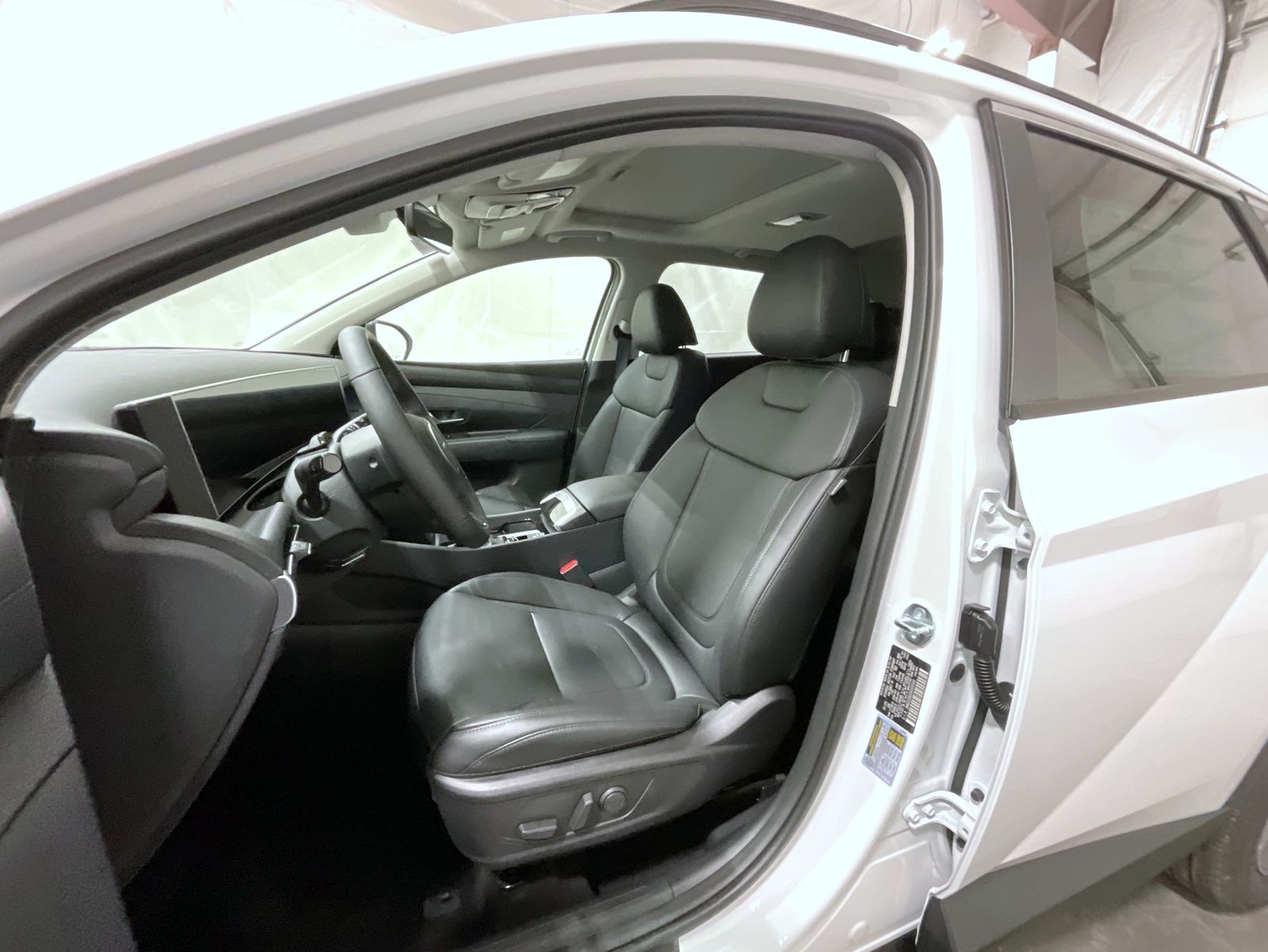 2025 Hyundai Tucson SEL Convenience photo 10