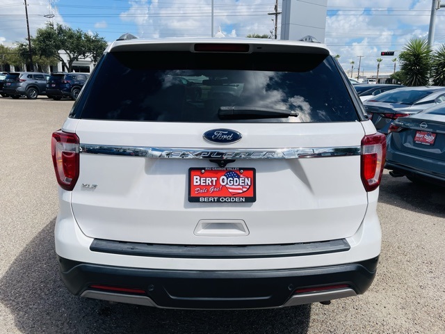 2019 Ford Explorer XLT photo 4