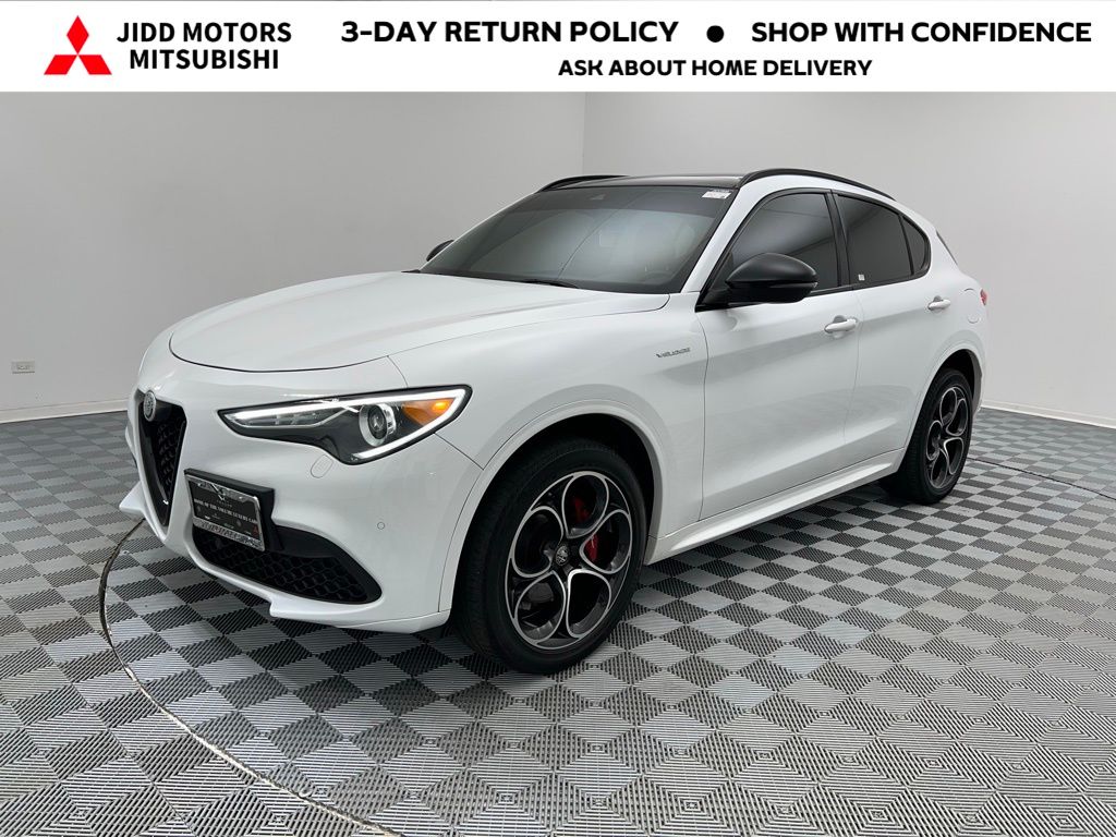 2022 Alfa Romeo Stelvio