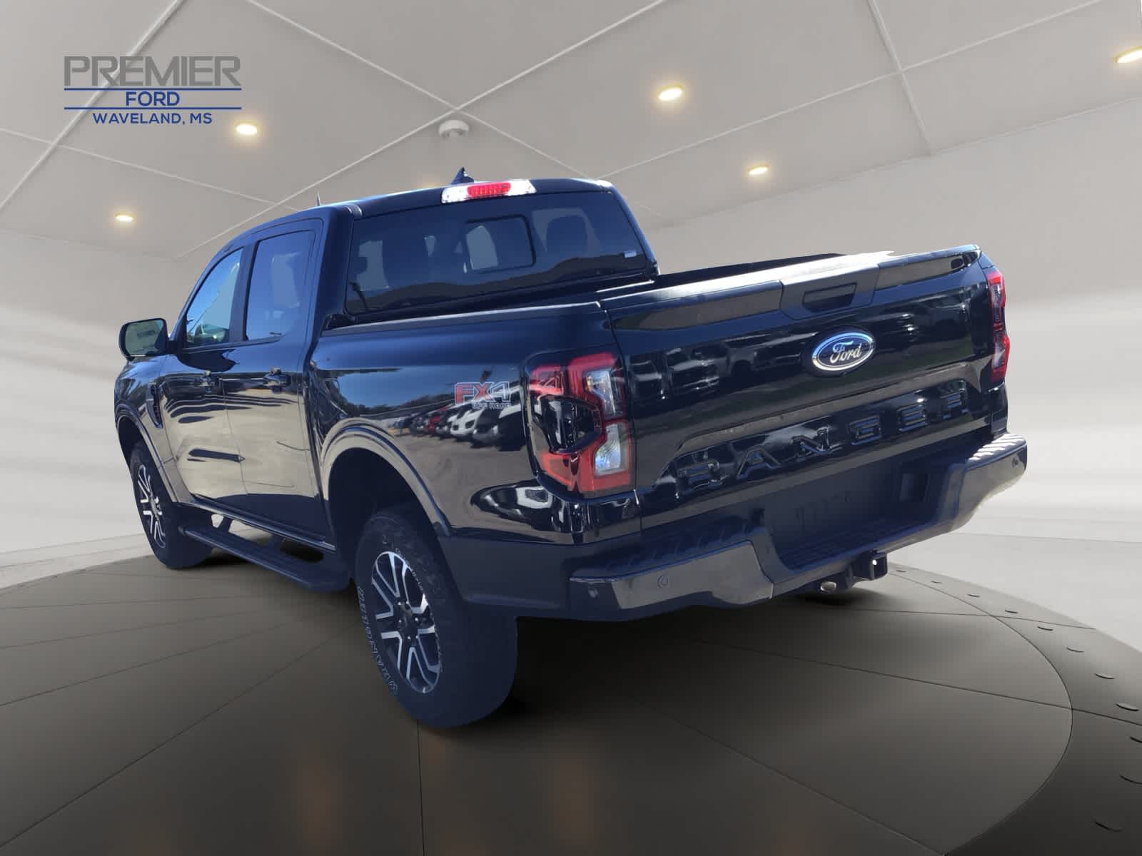 2024 Ford Ranger Lariat photo 2