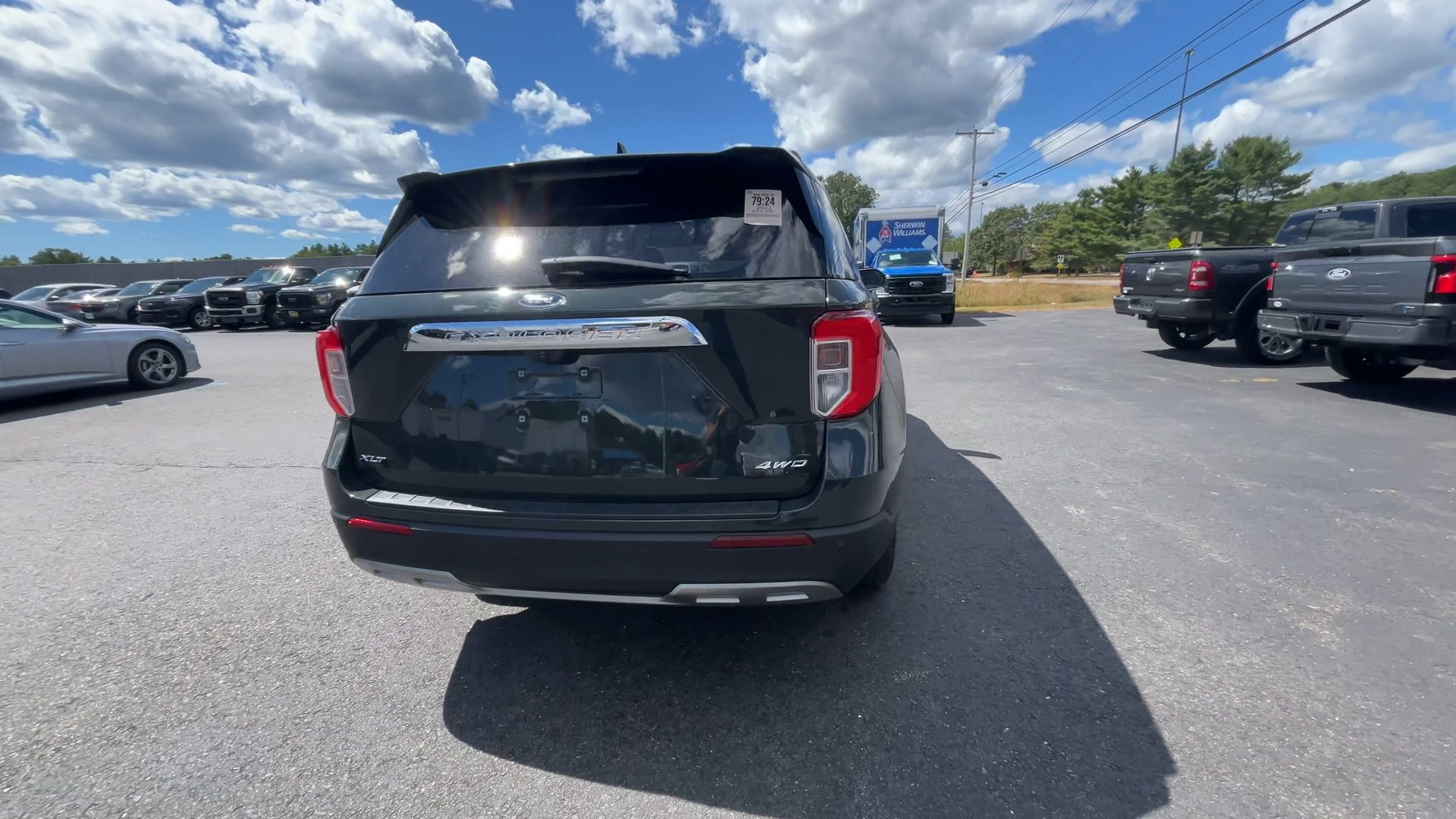 2023 Ford Explorer XLT photo 17