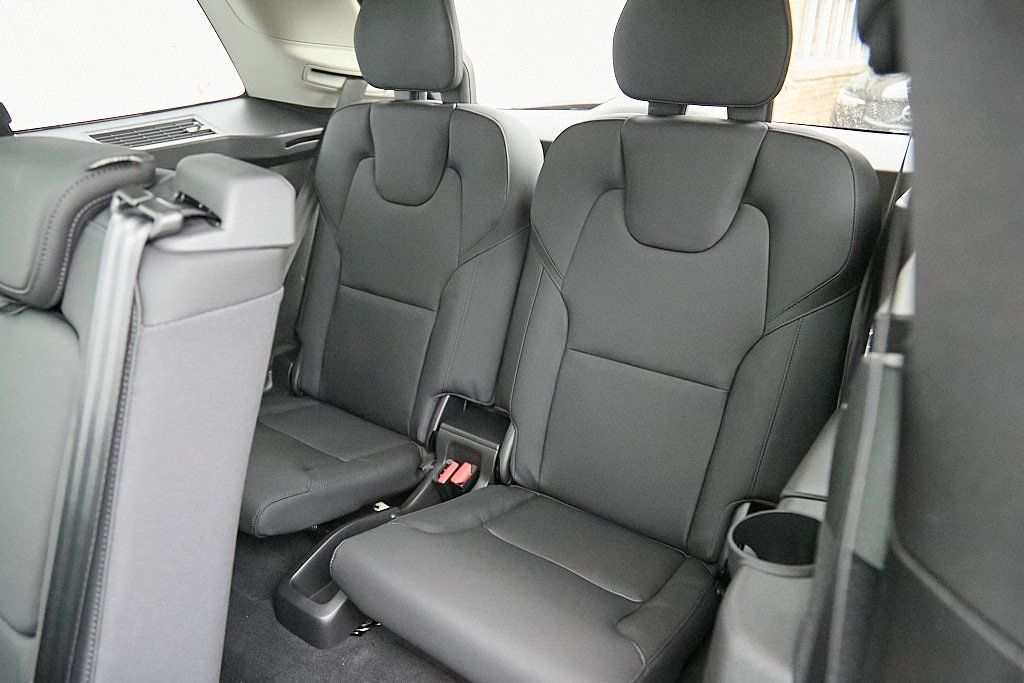 2026 VOLVO XC90 - Image 21