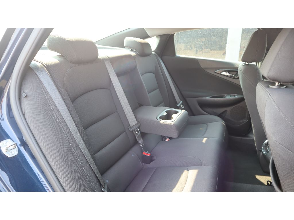 2022 Chevrolet Malibu 1LT photo 25
