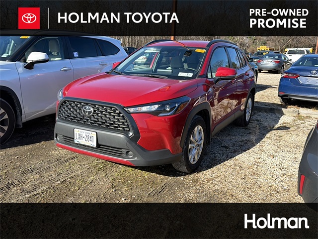 2023 Toyota Corolla Cross LE's photo