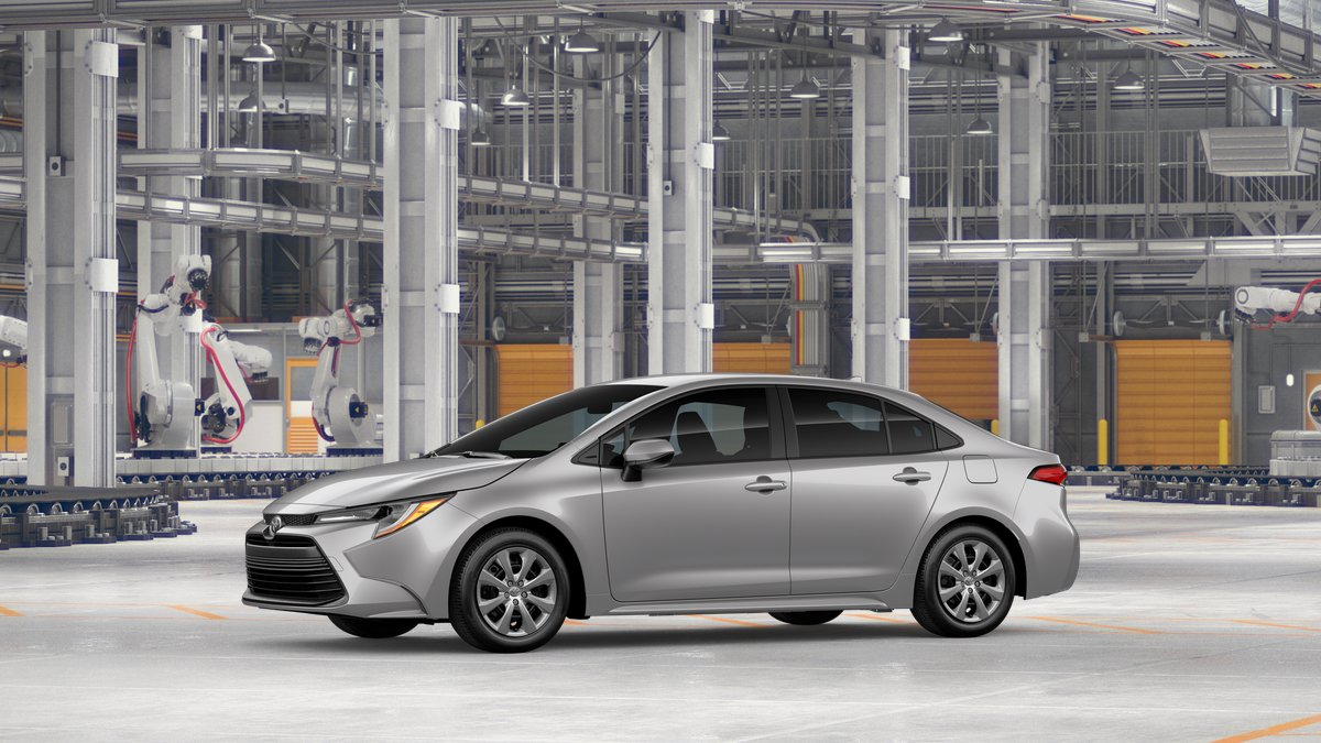 2026 Toyota Corolla LE photo 2