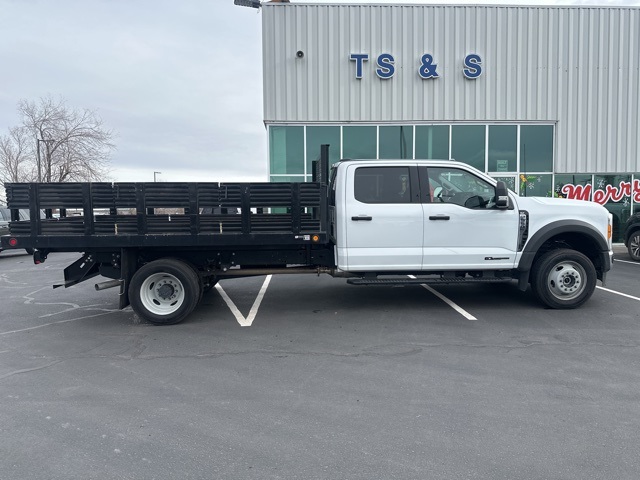 2023 Ford F-550 XLT photo 4