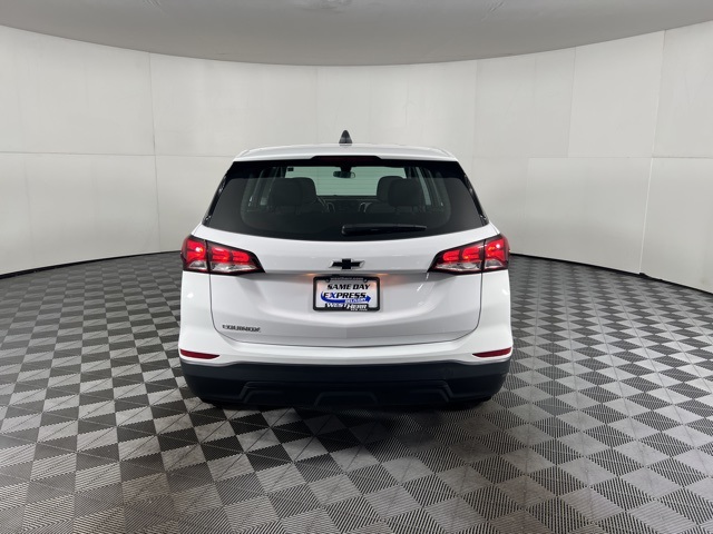 2023 Chevrolet Equinox LS photo 6