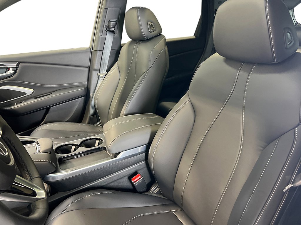 2025 Acura RDX photo 12
