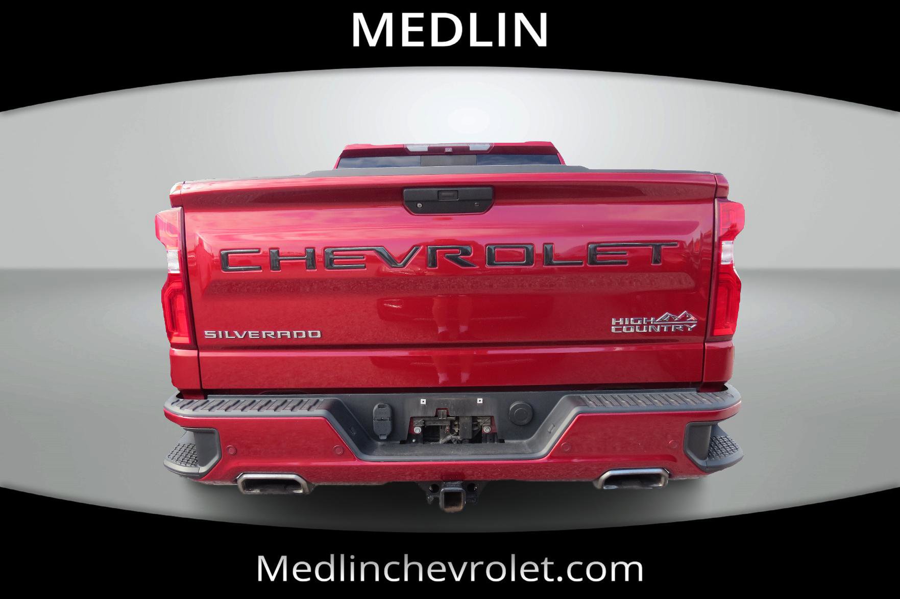 2019 Chevrolet Silverado 1500 High Country photo 2