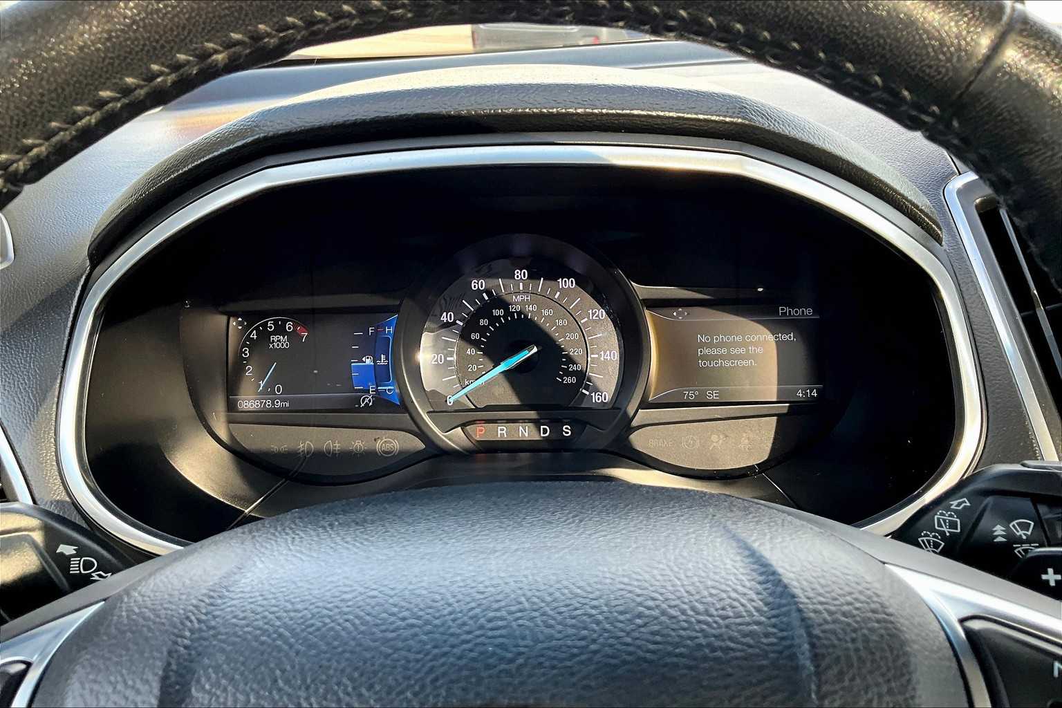 2019 Ford Edge Titanium photo 25