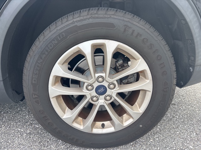 2020 Ford Escape SE photo 3