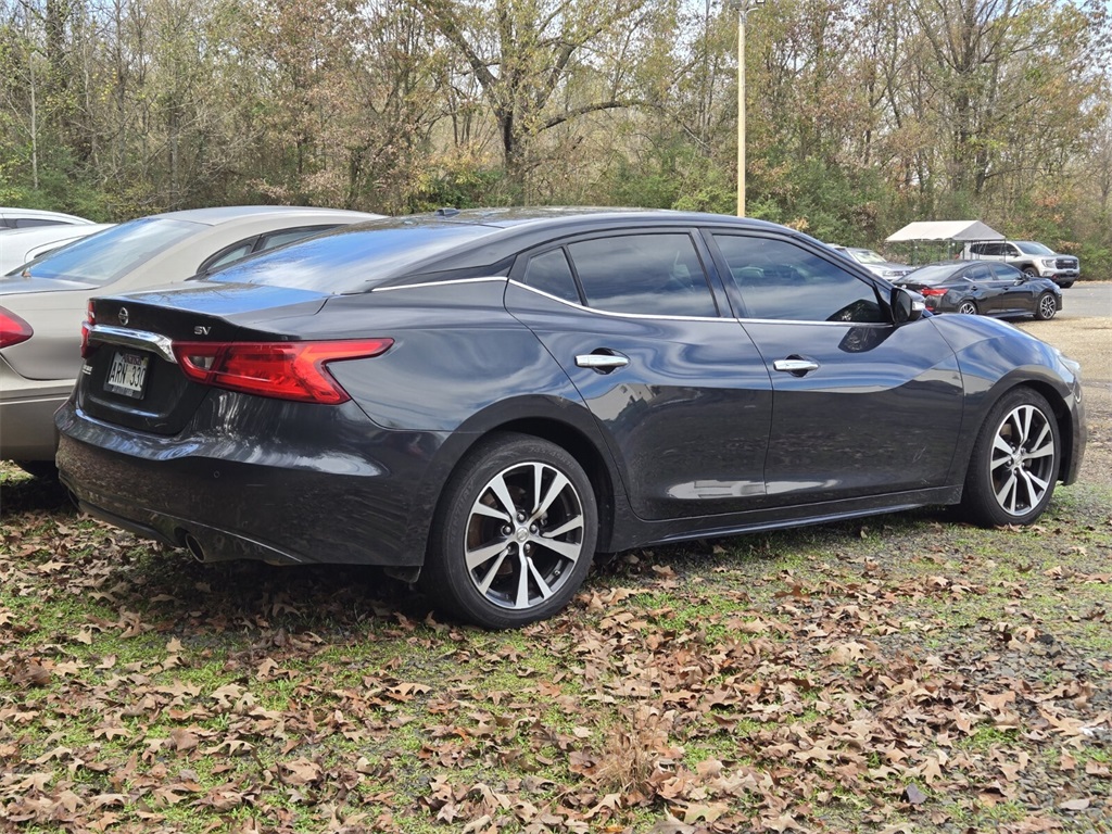 2017 Nissan Maxima SV photo 3