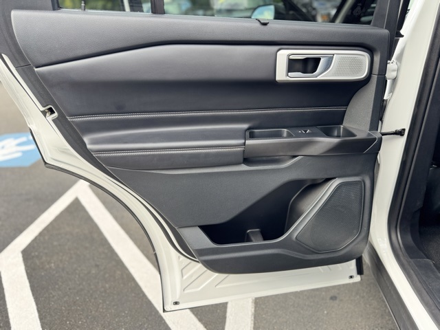 2020 Ford Explorer ST photo 21