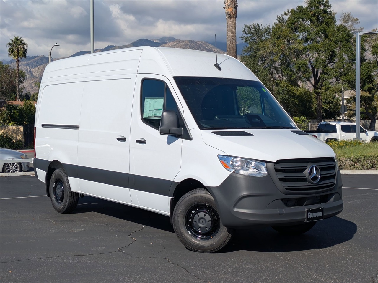 2026 Mercedes-Benz Sprinter Cargo Van Base's photo