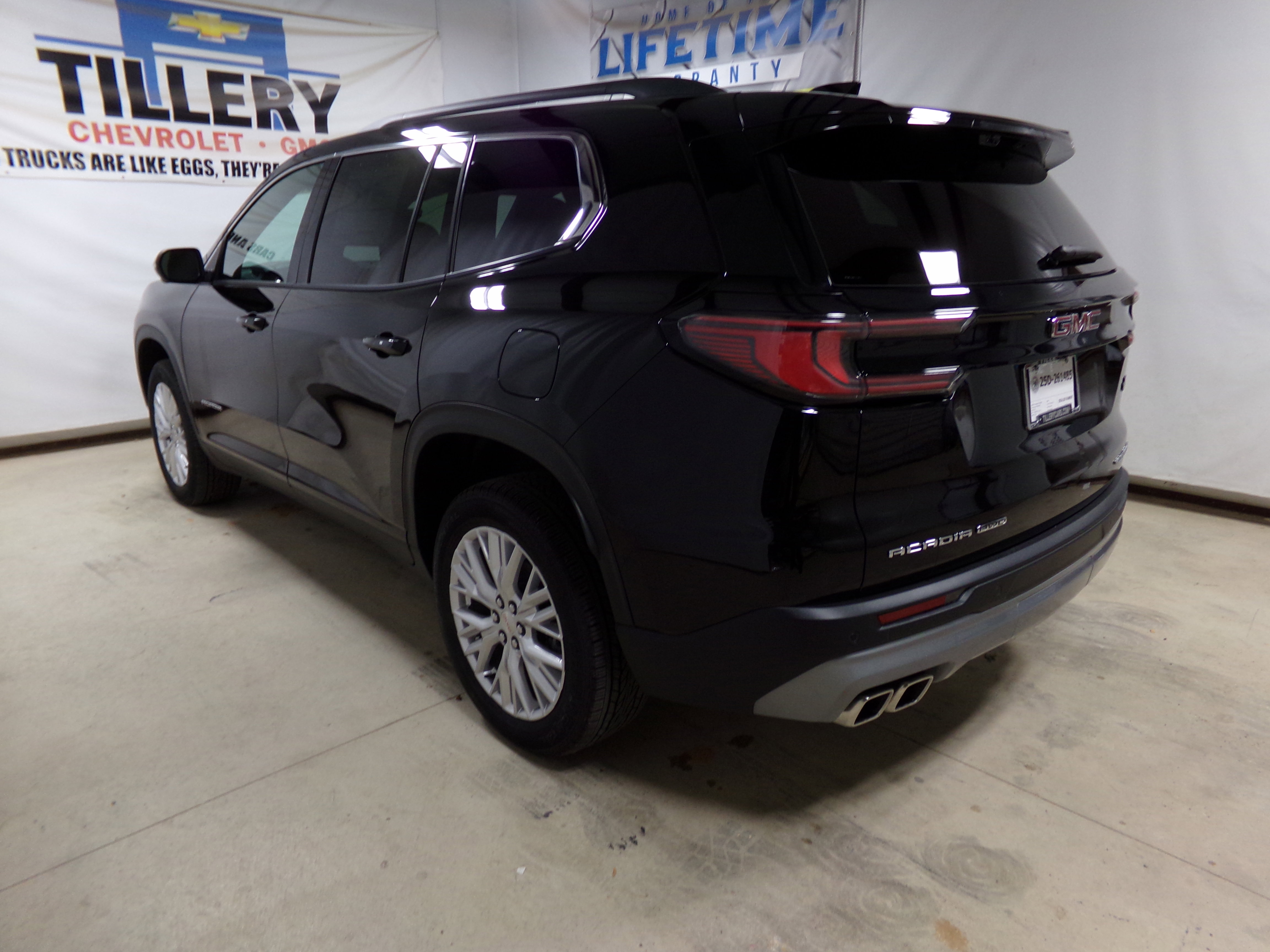 2026 Gmc Acadia Elevation photo 2