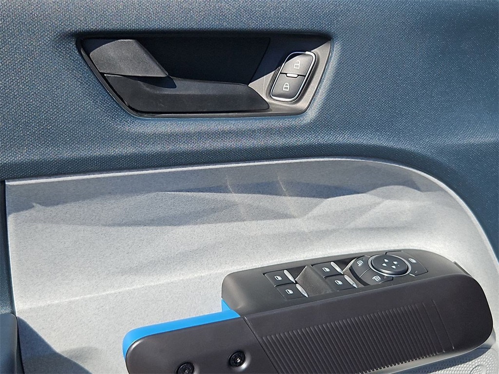 2025 Ford Maverick XLT photo 10
