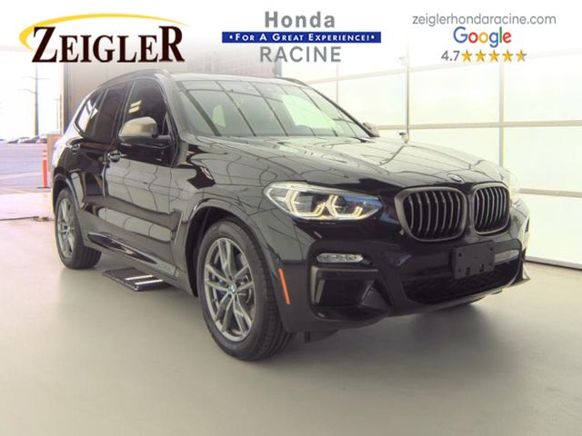 2019 BMW X3 40i's photo