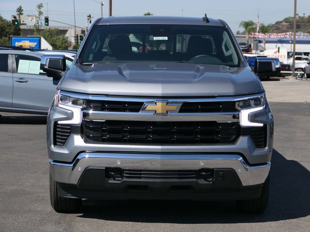 2025 Chevrolet Silverado 1500 LT photo 7