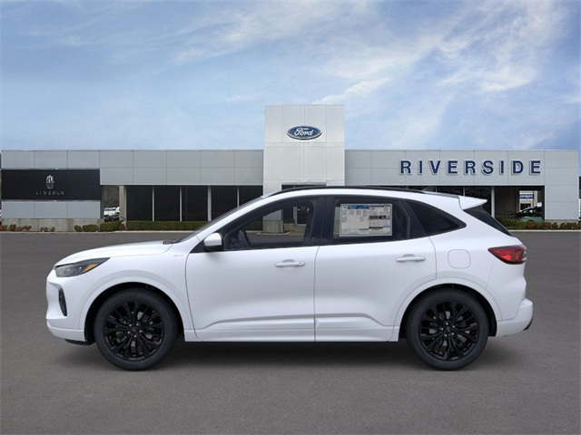2025 Ford Escape ST-Line Elite photo 3