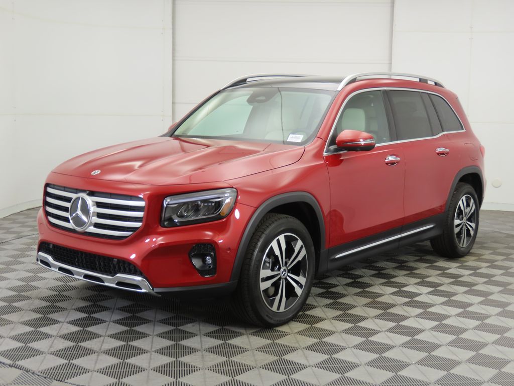 2026 Mercedes-Benz GLB GLB 250's photo