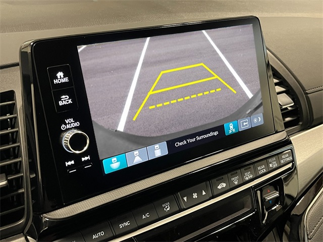 2026 Honda Odyssey Touring photo 19