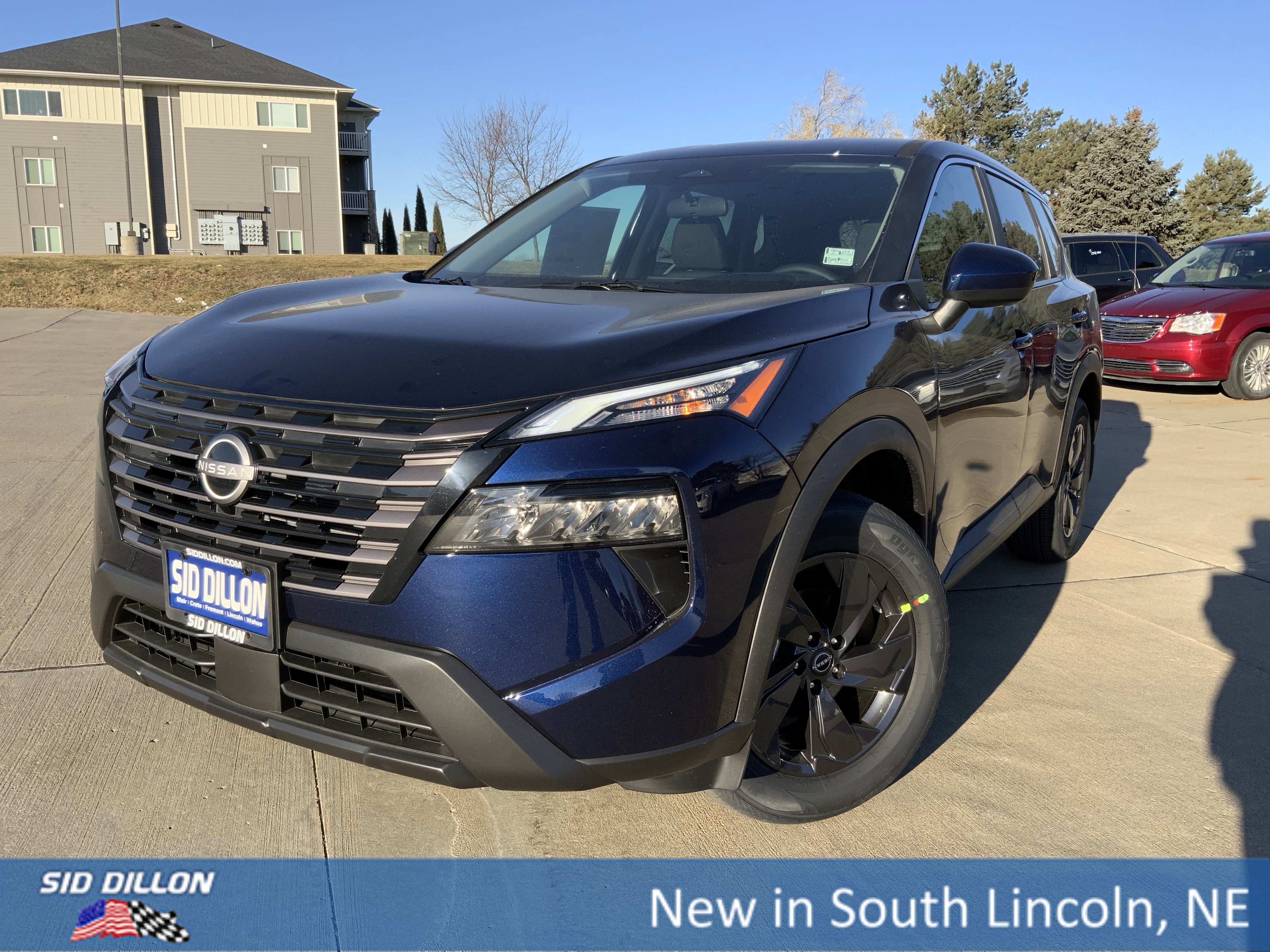 2026 Nissan Rogue SV's photo