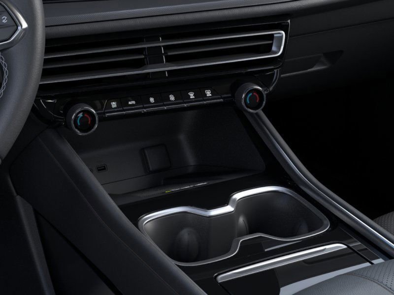2025 Chevrolet Traverse High Country photo 18