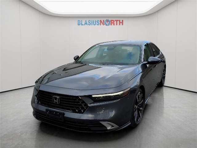 2024 Honda Accord Hybrid Touring's photo