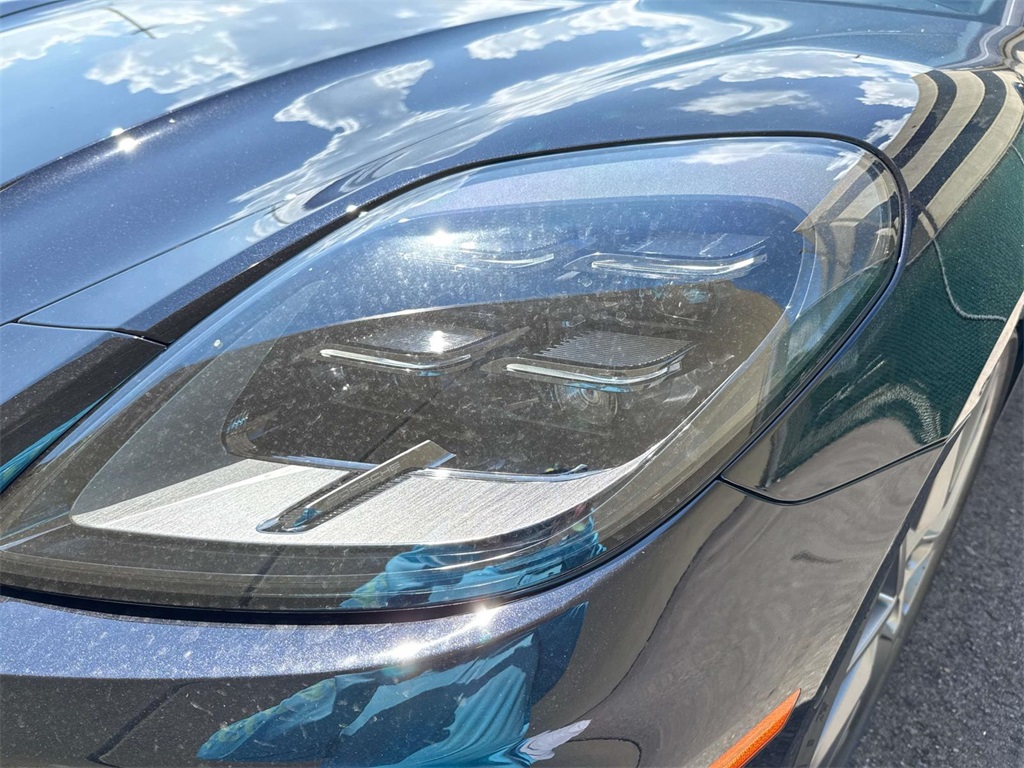 2025 Porsche Panamera 4 photo 11