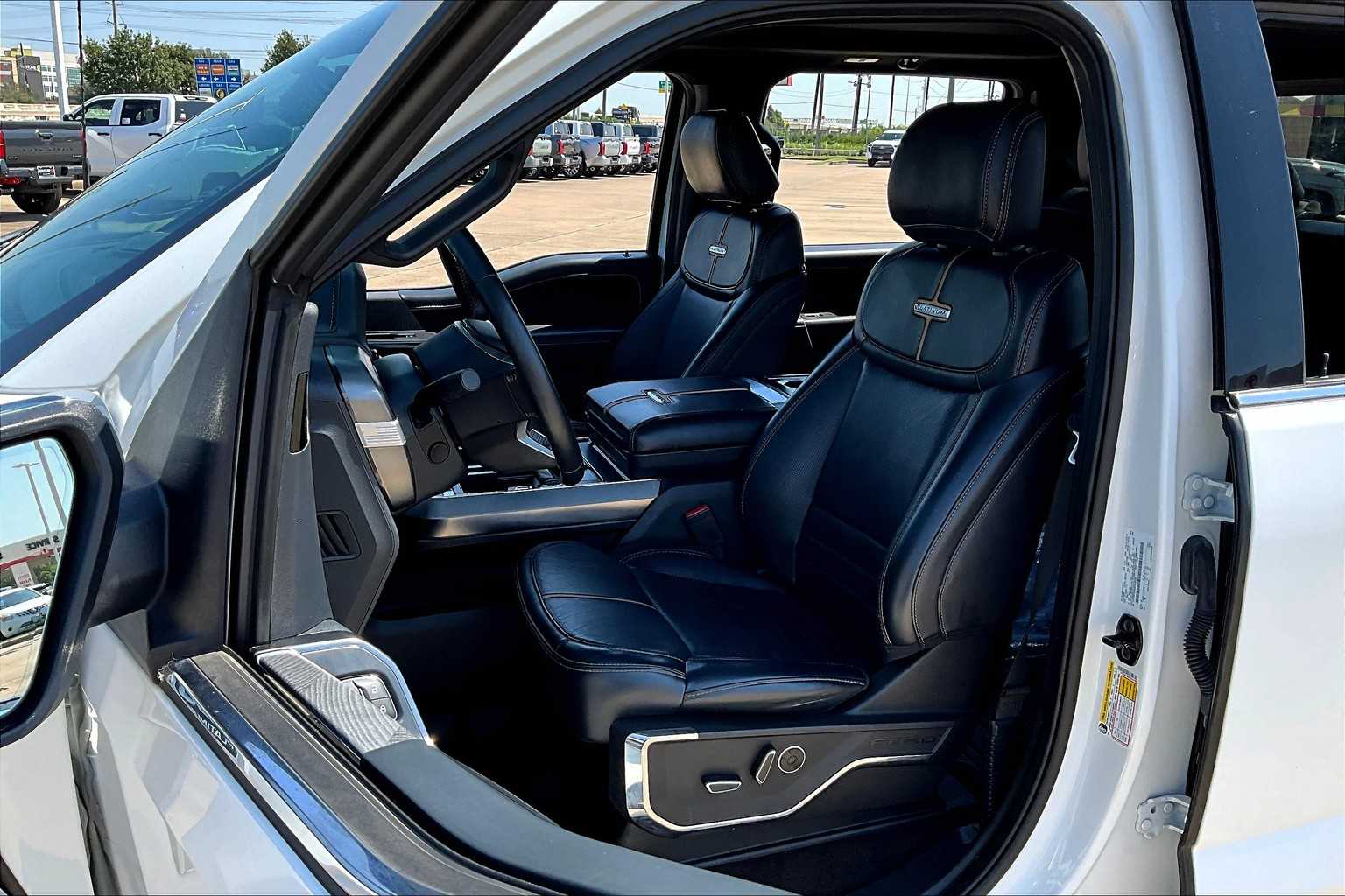 2022 Ford F-150 Platinum photo 7