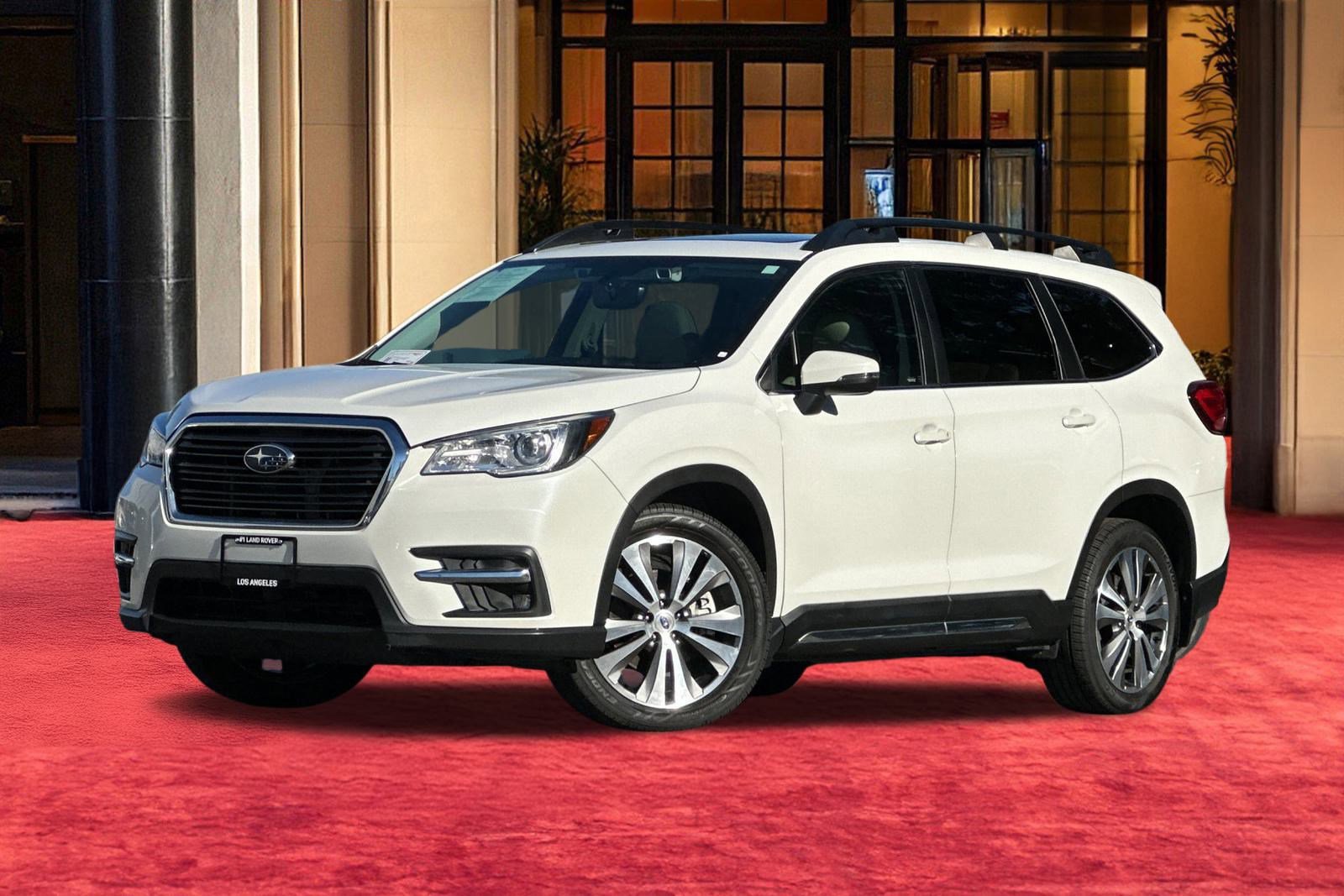 2022 Subaru Ascent Limited's photo