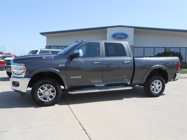 2019 Ram 2500 Laramie photo 2