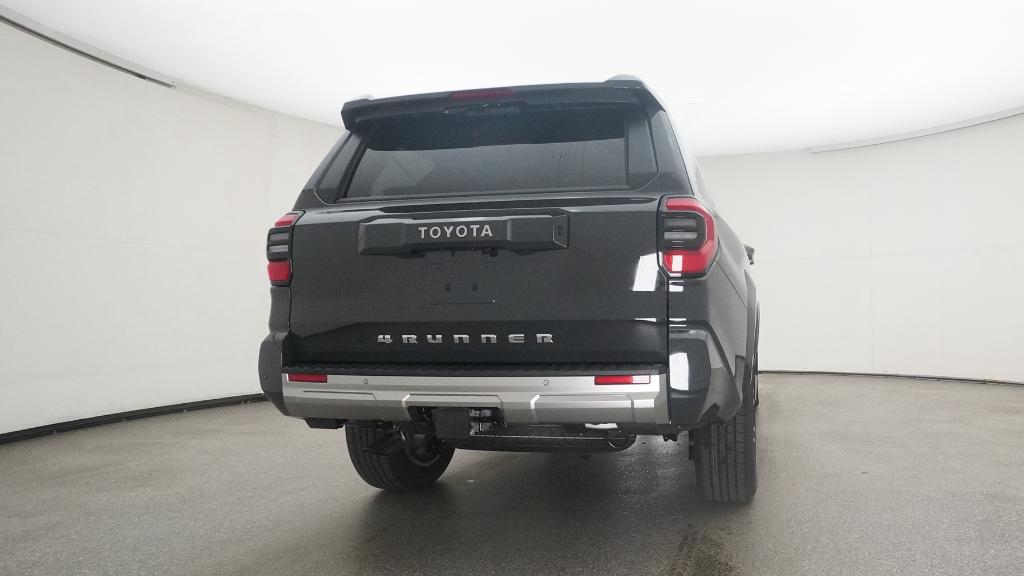 2025 Toyota 4Runner Limited photo 17