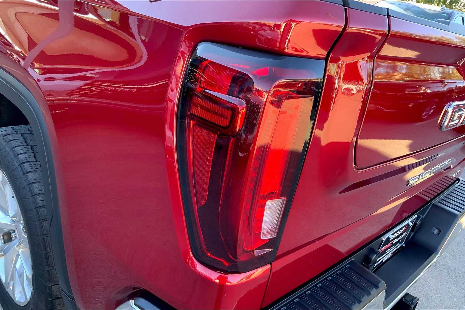 2021 Gmc Sierra 1500 SLT photo 27