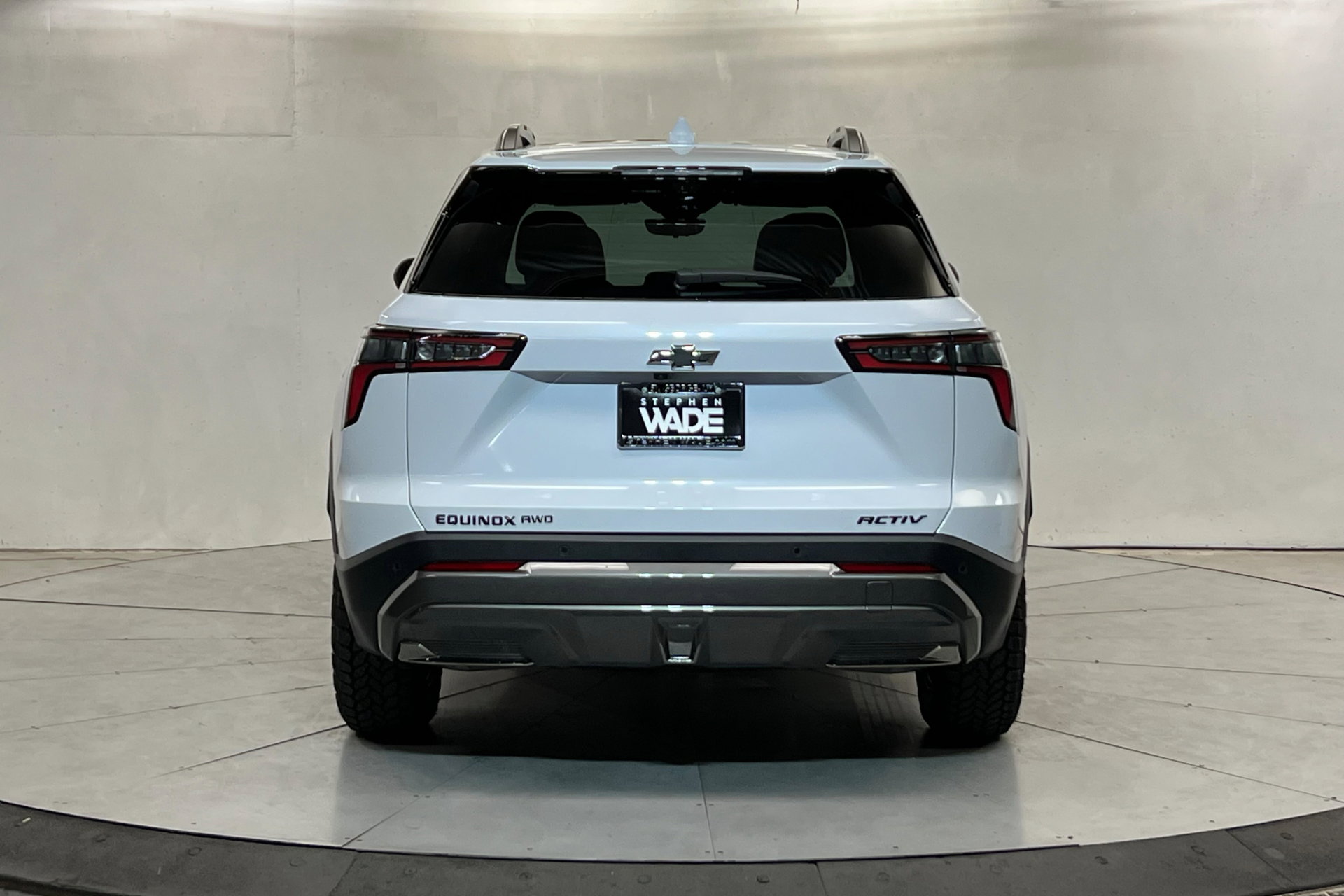 2026 Chevrolet Equinox ACTIV photo 4