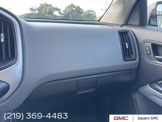 2016 Chevrolet Colorado LT photo 14