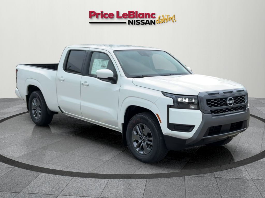 2026 Nissan Frontier SV's photo