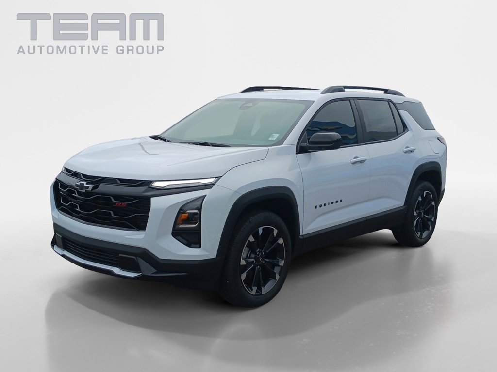 2026 Chevrolet Equinox RS photo 3