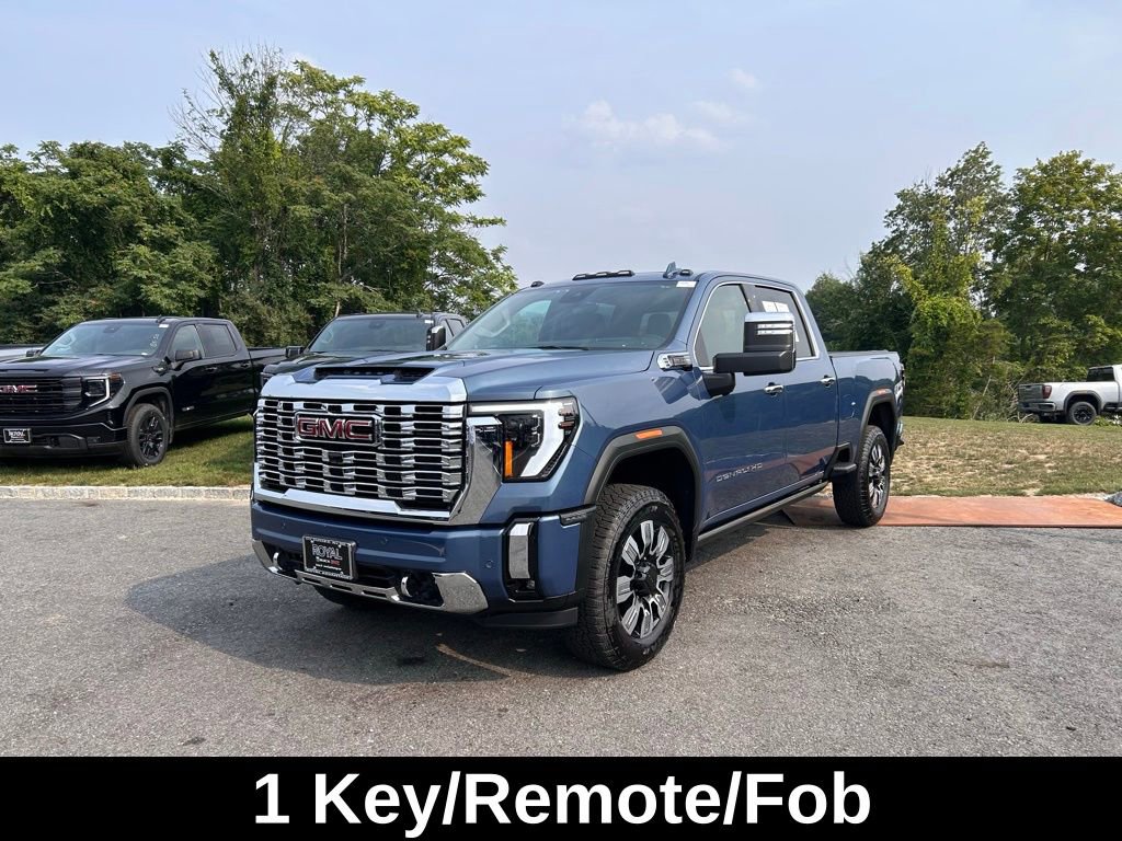 2024 Gmc Sierra 3500 HD Denali photo 3