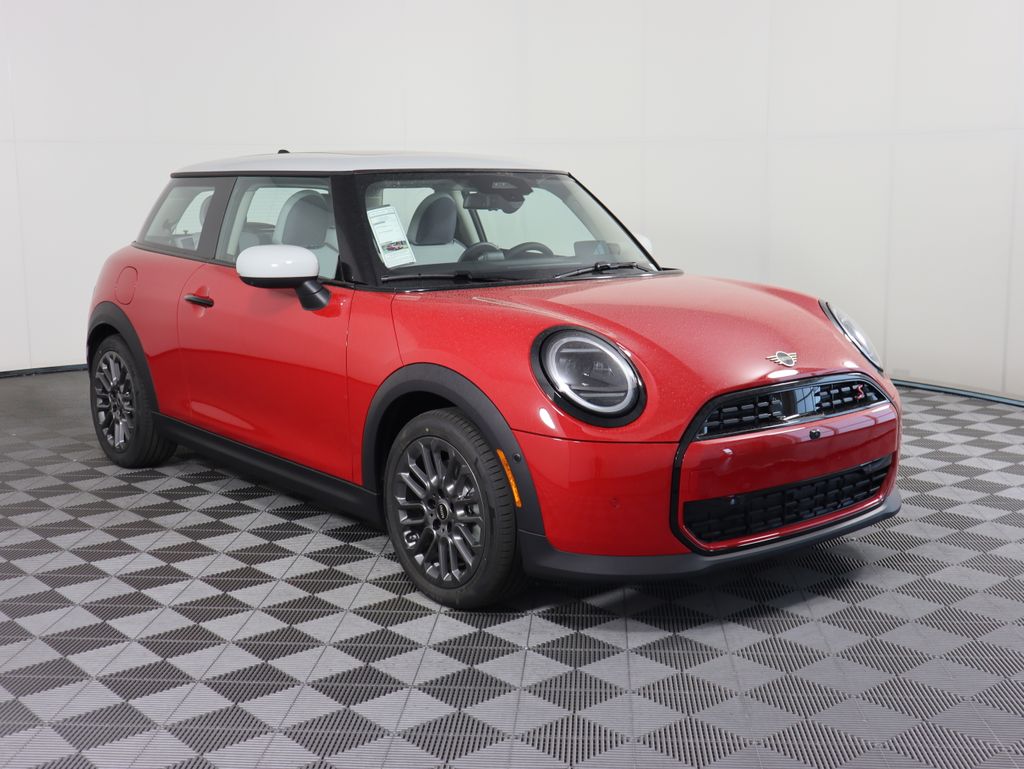 2025 Mini Cooper 2 Door Hardtop Iconic photo 2