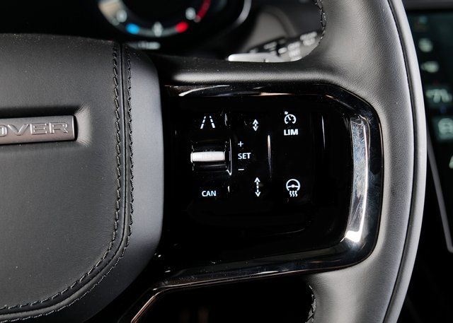 2025 Land Rover Range Rover Sport SE photo 18
