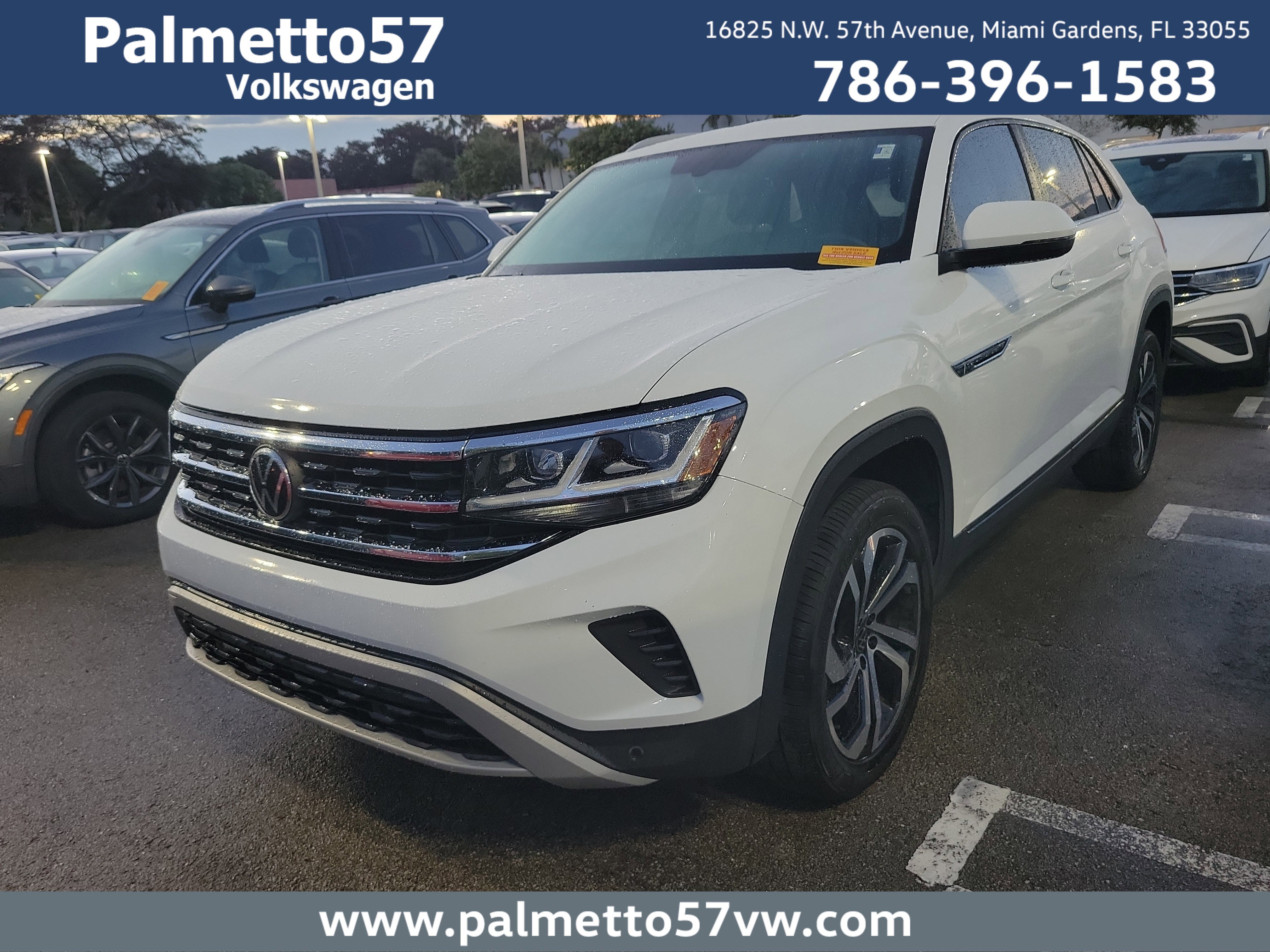 2022 Volkswagen Atlas Cross Sport SE w/Tech's photo