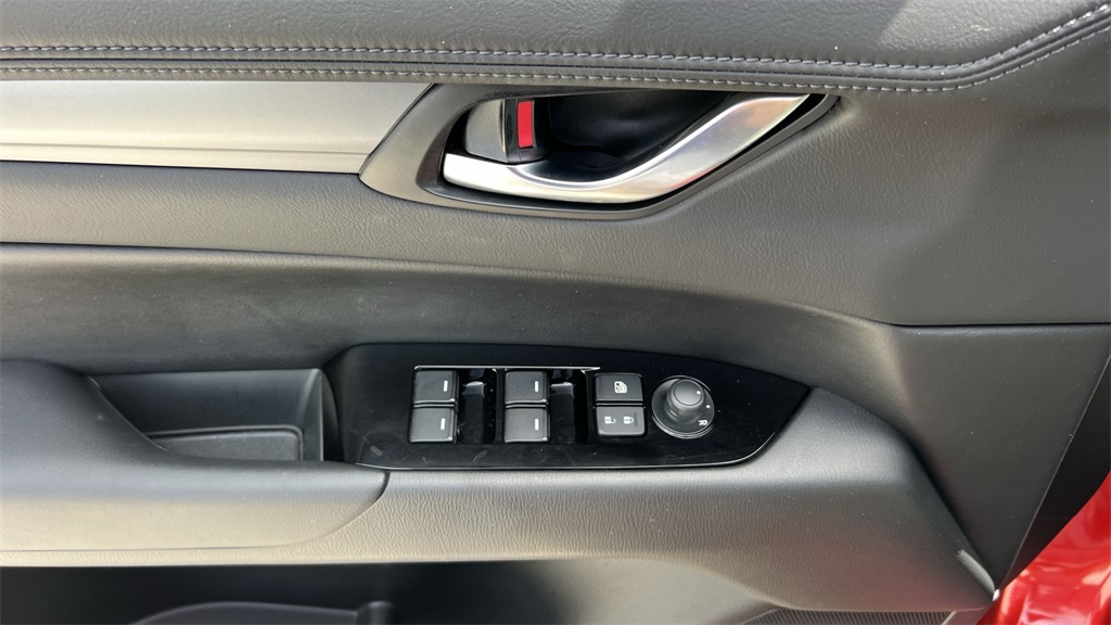 2023 Mazda CX-5 2.5 S Preferred photo 40
