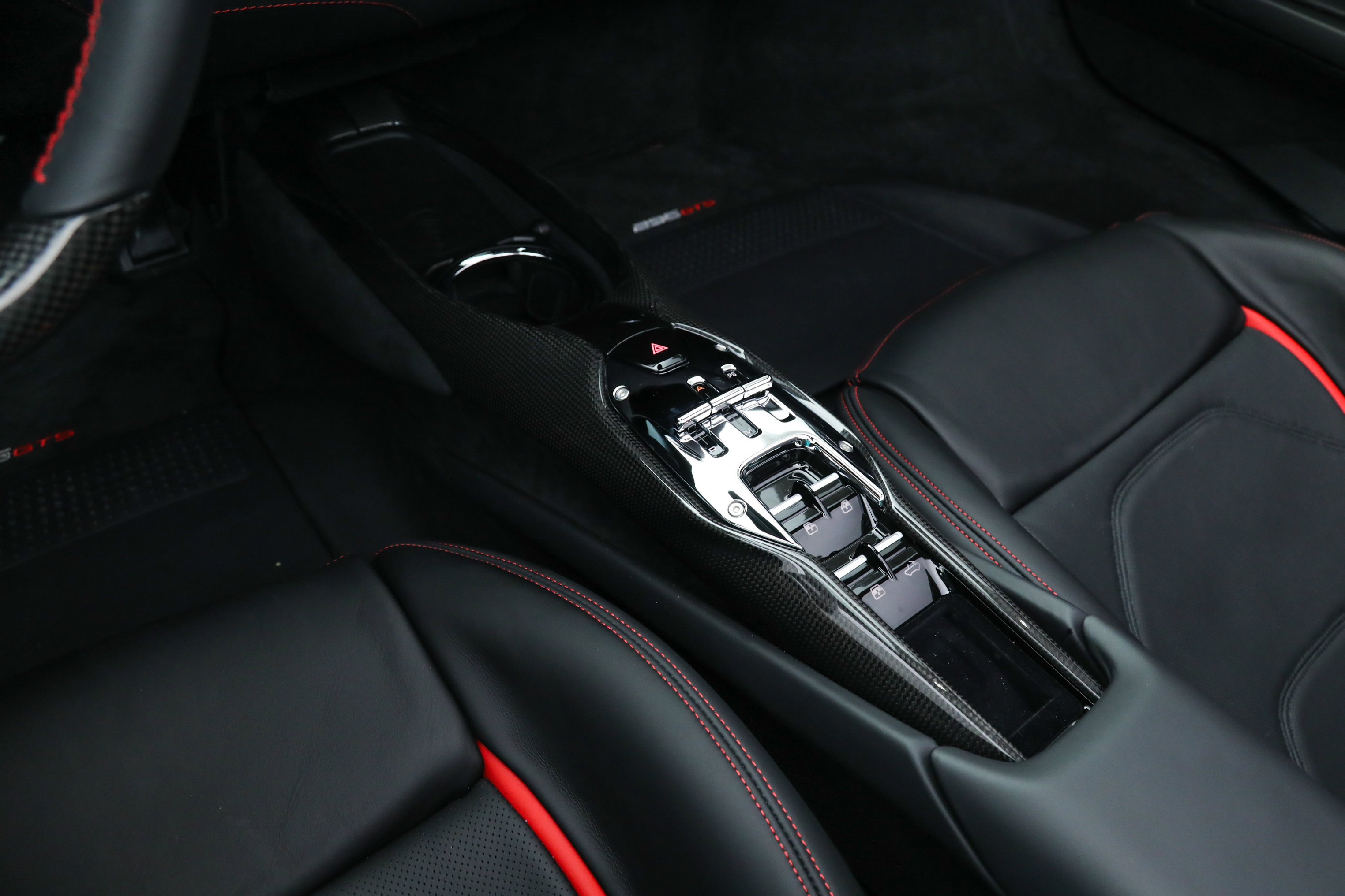 2024 Ferrari 296 GTS photo 30