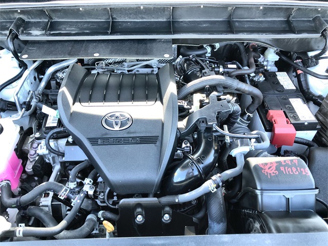 2024 Toyota Highlander XLE photo 15