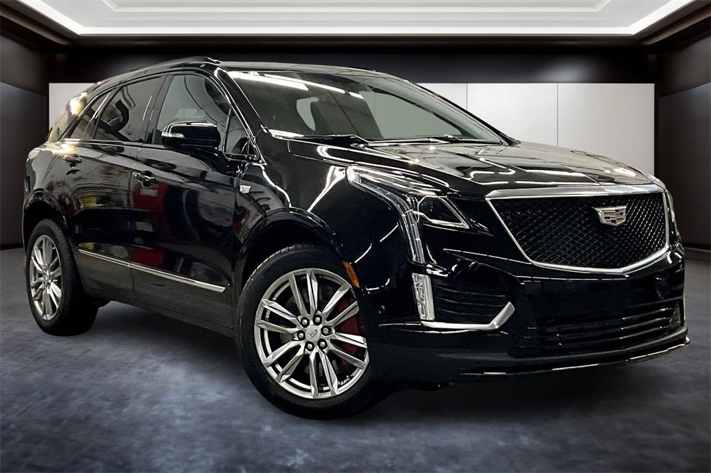 2022 Cadillac XT5 Sport's photo